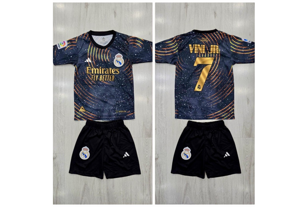 8367 Детски футболен комплект Real Madrid VINI JR 7
